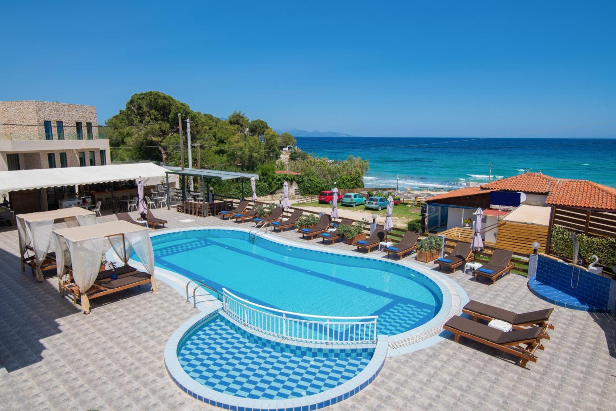 Amarylis Beachfront Studios Amoudi Bagian luar foto